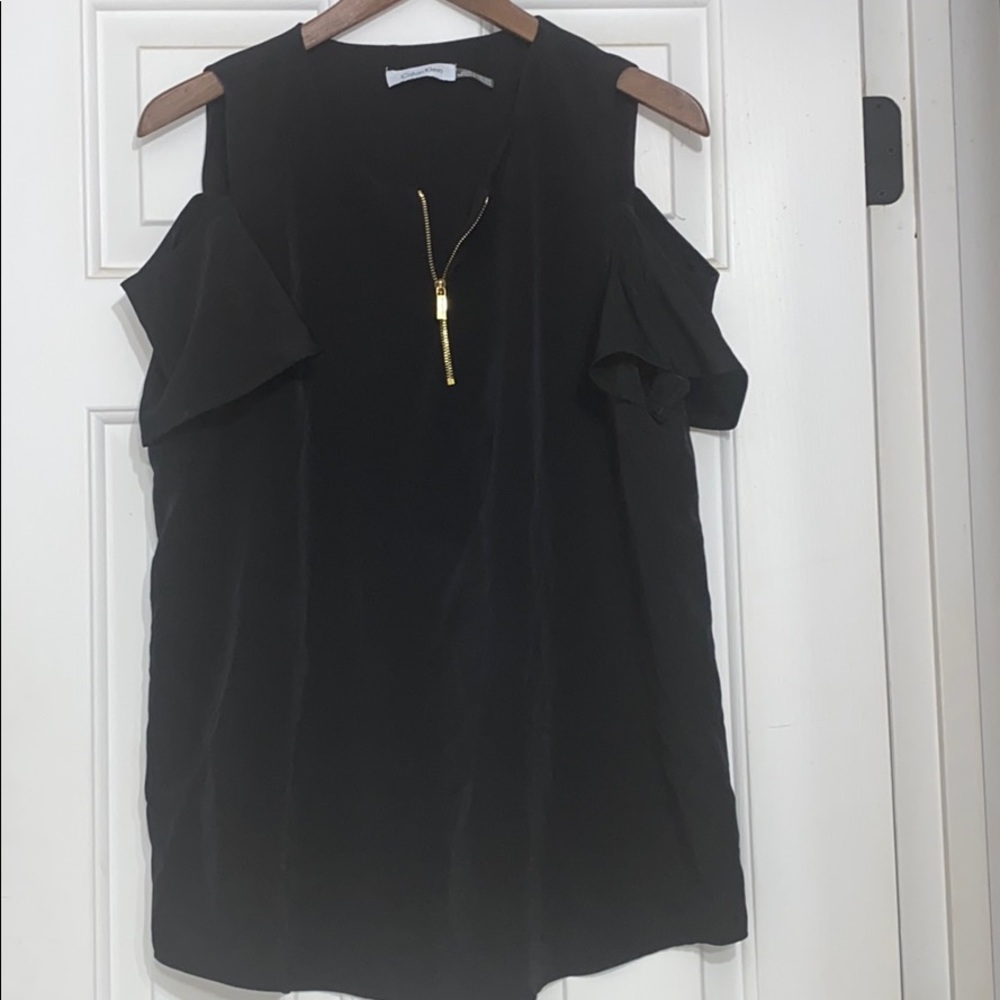 Calvin Klein - Cold Shoulder Blouse with Zipper